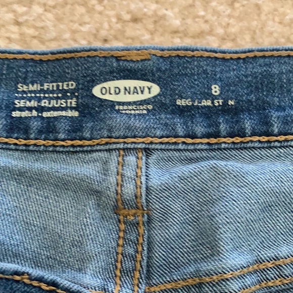 Old Navy Jean Shorts Semi-Fitted Stretch Straight Leg Sz 8 Womens - Picture 2 of 4